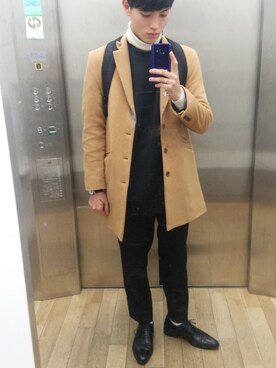 「DISCOVERED（ディスカバード）のアイテム（チェスターコート）」を使った、たくみんさん（メンズ・168cm）の冬コーディネート