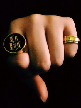 「BLACK SCALE（ブラックスケール）のアイテム（アクセサリー）」を使った、JaWaChMaさん（レディース・154cm）の春コーディネート