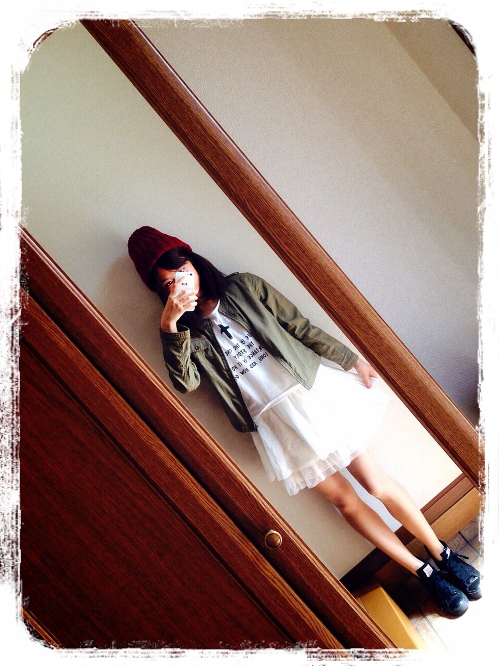 「秋のコーデ、秋、LEPSIM、LEPSIM LOWRYS FARM、VANS、ニット帽」｜「swelishのアイテム（Tシャツ/カットソー、ホワイト系）」を使った、＊Chisato＊さん（レディース・161cm）の秋コーディネートの1枚目の写真