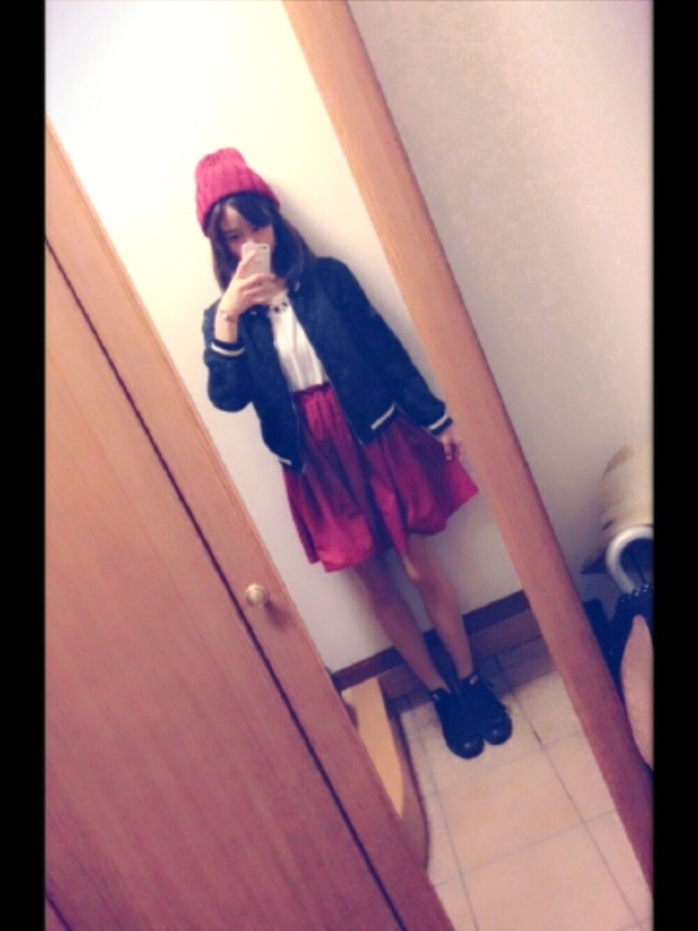 「秋、秋のコーデ、autumn、LOWRYS FARM、E hyphen world gallary、VANS、SENSEOFPLACE、スニーカー、ニット帽」｜「LOWRYS FARMのアイテム（ブルゾン、ブラック系）」を使った、＊Chisato＊さん（レディース・161cm）の秋コーディネートの1枚目の写真