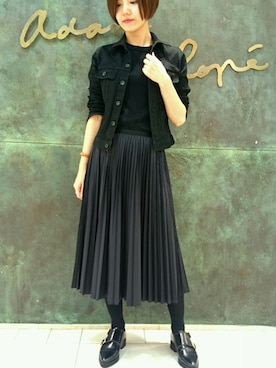 「ワントーンコーデ」｜「アイテム（デニムジャケット）」を使った、Emilyさん（レディース・162cm）の秋コーディネート