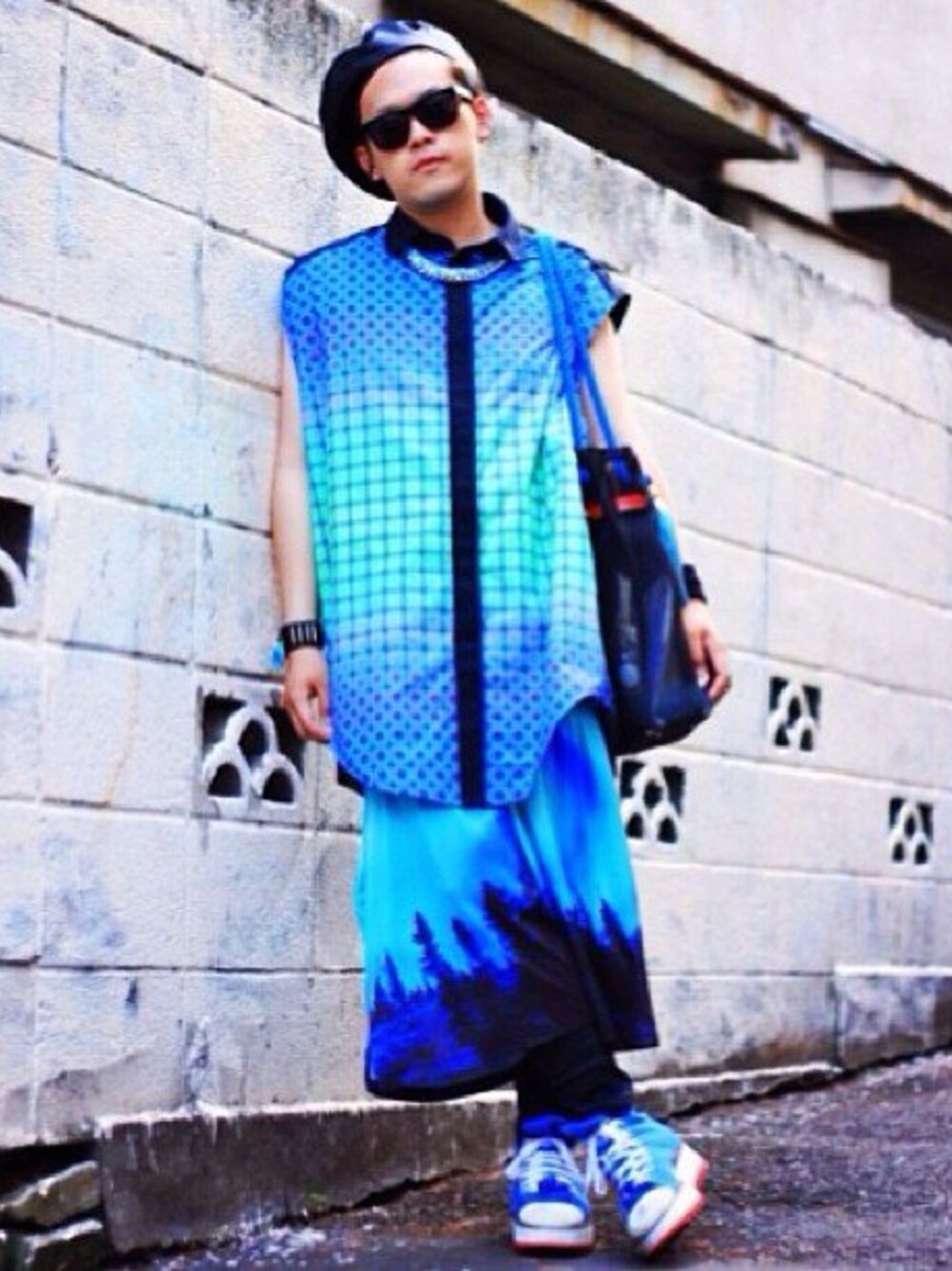 「ktz、banalchicbizarre、AMBUSH、4jigeN、banal chic bizarre、banzai、alexmattsson」｜「Shirt（シャツ/ブラウス、ブルー系）」を使った、はまこうさん（メンズ・170cm）の春コーディネートの1枚目の写真