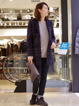 「アイテム（クラッチバッグ、グレー系）」を使った、アライ@youtubeさん（メンズ・174cm）の冬コーディネート