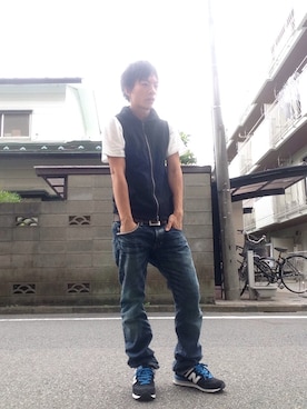 「COMME CA DU MODE（コムサデモード）のアイテム（ベスト）」を使った、UNKKOさん（メンズ・169cm）の秋コーディネート
