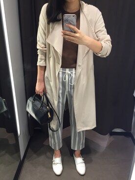 「Saint Laurent」｜「アイテム（トレンチコート）」を使った、e.m.iさん（レディース・164cm）の春コーディネート
