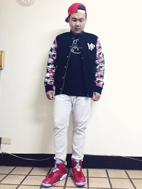 吳忠穎さんのコーディネート