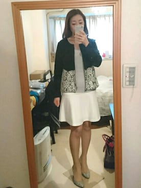 「白スカート」｜「アイテム（ノーカラージャケット）」を使った、shipoさん（レディース・162cm）の秋コーディネート