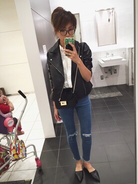 「Honeys（ハニーズ）のアイテム（ショルダーバッグ、ブラック系）」を使った、mayumayuさん（レディース）の秋コーディネート