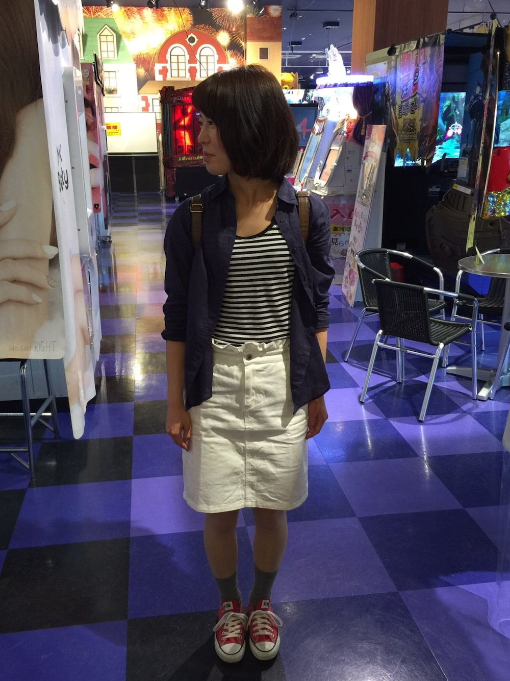 「カジュアル、UNIQLO、コンバース、今日は寒かった」｜「UNIQLOのアイテム（Tシャツ/カットソー、その他）」を使った、S子さん（レディース・162cm）の夏コーディネートの1枚目の写真