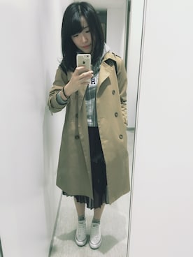 「黒リュック」｜「アイテム（トレンチコート）」を使った、i kan さん（レディース・165cm）の秋コーディネート