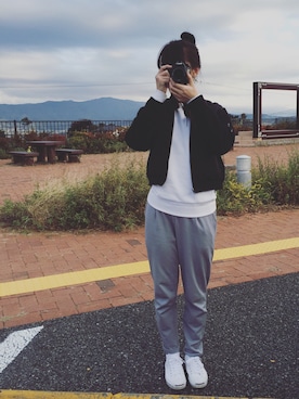 「LOSICARIE（ロシカリエ）のアイテム」を使った、i kan さん（レディース・165cm）の秋コーディネート