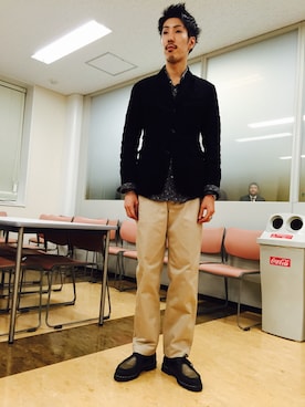 「SCYE BASICS（サイベーシックス）のアイテム（チノパンツ）」を使った、satoshi.oさん（メンズ・180cm）の秋コーディネート