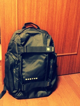 「BURTON（バートン）のゴツめリュック

アウトレットで購入したため
安く買えた（バックパック/リュック、ブラック系）」を使った、いづゅみさん（レディース・153cm）の春コーディネート