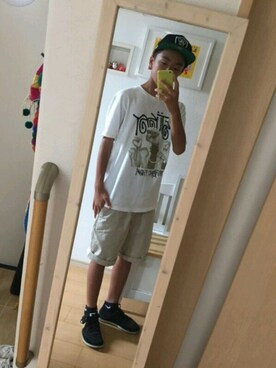 Kalassy Nikoffさんのコーディネート