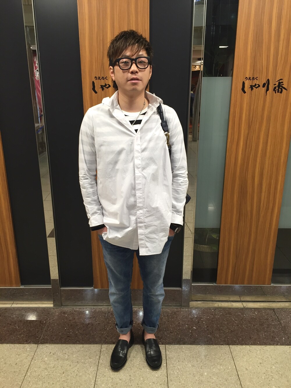 「春コーデ、先取りしすぎ、絶対寒い、調子のりすぎた」｜「MELTINS by AMERICAN RAG CIEのMELTINS BY AMERICAN RAG CIE ロングシャツ（シャツ/ブラウス、ホワイト系）」を使った、hachi8さん（メンズ・174cm）の春コーディネートの1枚目の写真