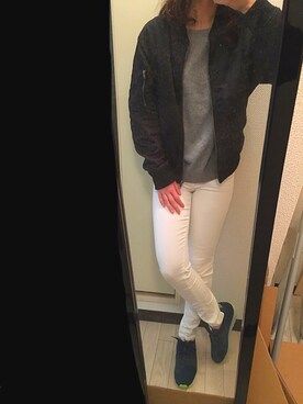「アイテム（MA-1）」を使った、Aya さん（レディース・155cm・20代）の春コーディネート