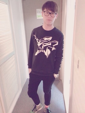 劉書成さんのコーディネート