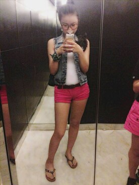 「UNKNOWN.（アンノウン）のアイテム（デニムジャケット）」を使った、Alice LCCさん（レディース・170cm）の春コーディネート