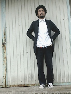 「confect（コンフォクト）のアイテム（チェスターコート）」を使った、salsichaさん（メンズ・175cm）の秋コーディネート