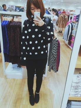「JOYRICH（ジョイリッチ）のアイテム（PC・スマホグッズ/家電）」を使った、Amanda Kaoさん（レディース・157cm）の秋コーディネート