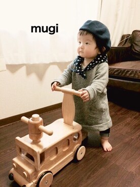 「ニットキャップ」｜「アイテム（ハンチング/ベレー帽）」を使った、mugimugiさん（キッズ・70cm）の春コーディネート