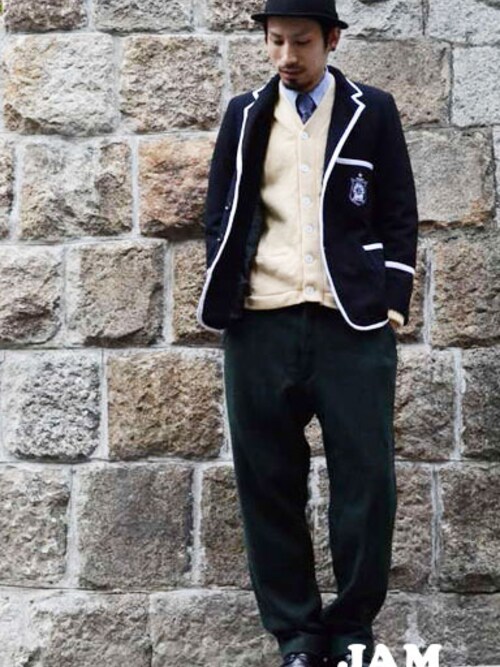 驚くばかり男子 高校生 カーディガン 着こなし 人気のファッションスタイル