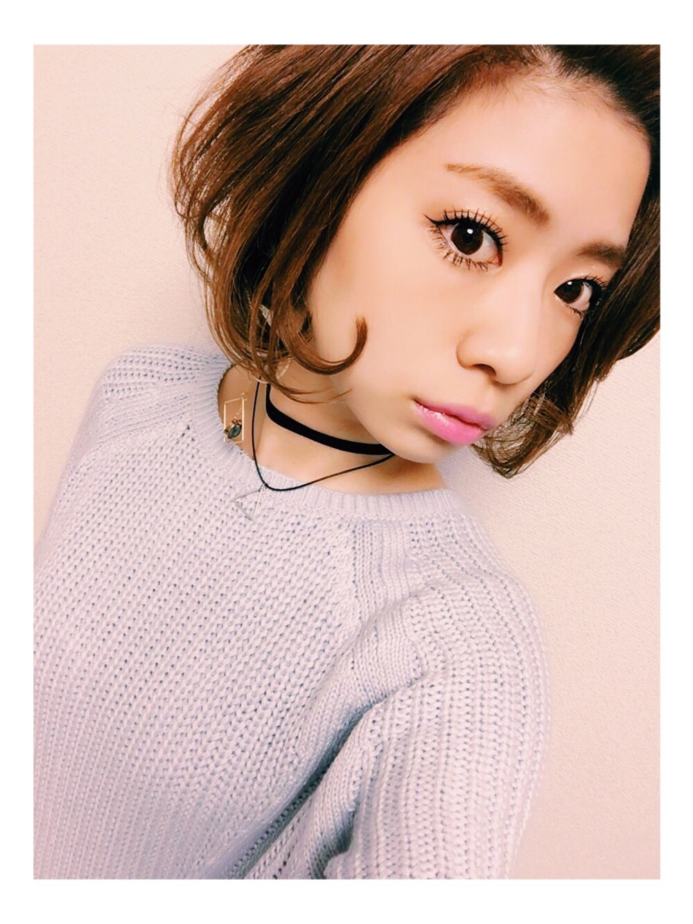「チョーカー、ブルーニット、プチプラコーデ」｜「FOREVER 21のアイテム（ニット/セーター、ブルー系）」を使った、majyokaさん（レディース・153cm）の冬コーディネートの1枚目の写真