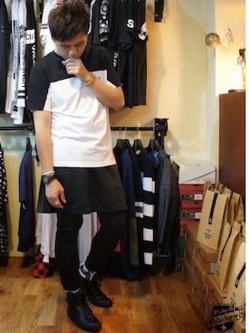 「RADICAL（RADICAL）のアイテム」を使った、Tekさん（メンズ・178cm）の春コーディネート