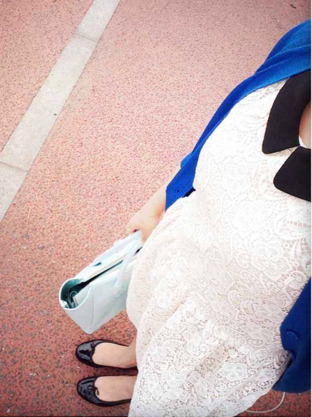 「Samantha Thavasaのアイテム（バッグ、ブルー系）」を使った、mimientokioさん（レディース・160cm）の夏コーディネートの1枚目の写真