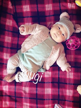 「アイテム（ママ＆ベビー、グリーン系）」を使った、mugiさん（キッズ・60cm）の冬コーディネート