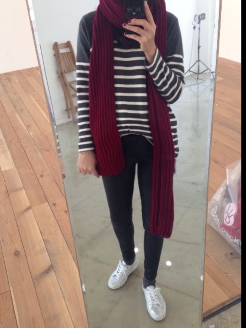 「daily look、roompacker、SUPERGA、ZARA、KENZO、ootd、outfit」｜「SUPERGAのアイテム（スニーカー、シルバー系）」を使った、jirong_kさん（レディース・170cm）の秋コーディネートの1枚目の写真
