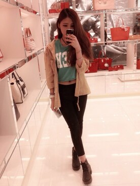 Hui Chin Luoさんのコーディネート