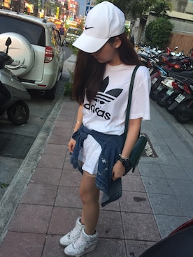 Hui Chin Luoさんのコーディネート