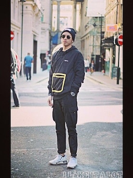 「double dog（ダブルドッグ）のアイテム（パンツ）」を使った、ChristopherPangさん（メンズ・172cm）の夏コーディネート