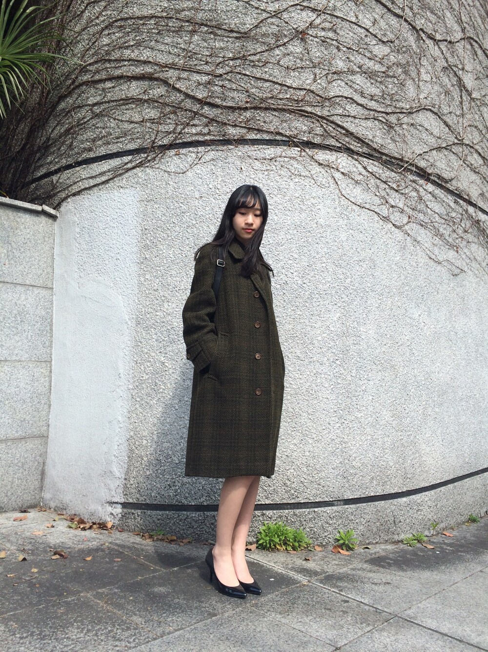 「美術館、上野、カルヴァッジョ展、御茶ノ水、コート、vintage」｜「VINTAGEのアイテム（ダウンジャケット/コート、グリーン系）」を使った、Annoさん（レディース・163cm）の春コーディネートの1枚目の写真