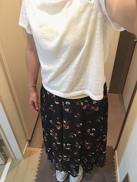 「H&M（エイチ・アンド・エム）のアイテム（Tシャツ/カットソー、ホワイト系）」を使った、ゆんさん（レディース・159cm）の秋コーディネート