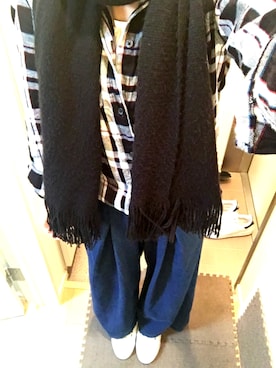 「H&M（エイチ・アンド・エム）のアイテム（マフラー、ブラック系）」を使った、ゆんさん（レディース・159cm）の秋コーディネート