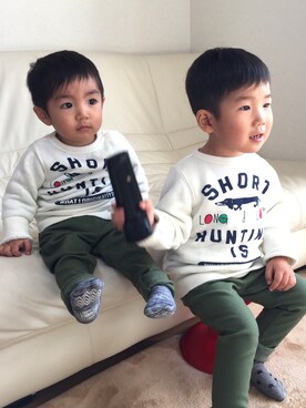 「abcd（ナシ）のアイテム（スウェット）」を使った、エータコータさん（キッズ・80cm）の冬コーディネート