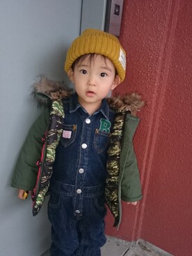 「OSHKOSH（オシュコシュ）のアイテム（スニーカー）」を使った、Haaa-Kunさん（キッズ・90cm）の冬コーディネート