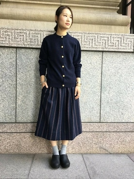 「dansko（ダンスコ）のアイテム（その他シューズ）」を使った、KANEさん（レディース・160cm）の秋コーディネート