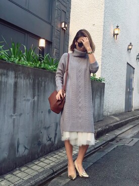 パンプスを使った タートルニットワンピース の人気ファッションコーディネート Wear