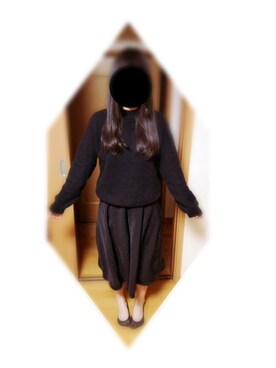 「黒ニット」｜ひろこさん（レディース・158cm）の秋コーディネート