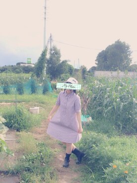 「STRAWBERRY-FIELDS（ストロベリーフィールズ）のチェックワンピース（ワンピース、レッド系）」を使った、きりんさん（レディース・157cm）の夏コーディネート