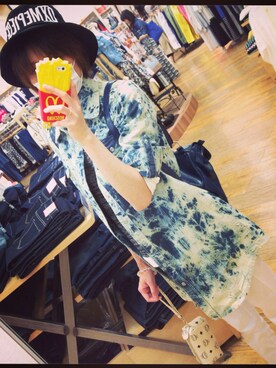 「アイテム（スマホケース/カバー）」を使った、xxELixxさん（レディース・160cm）の夏コーディネート