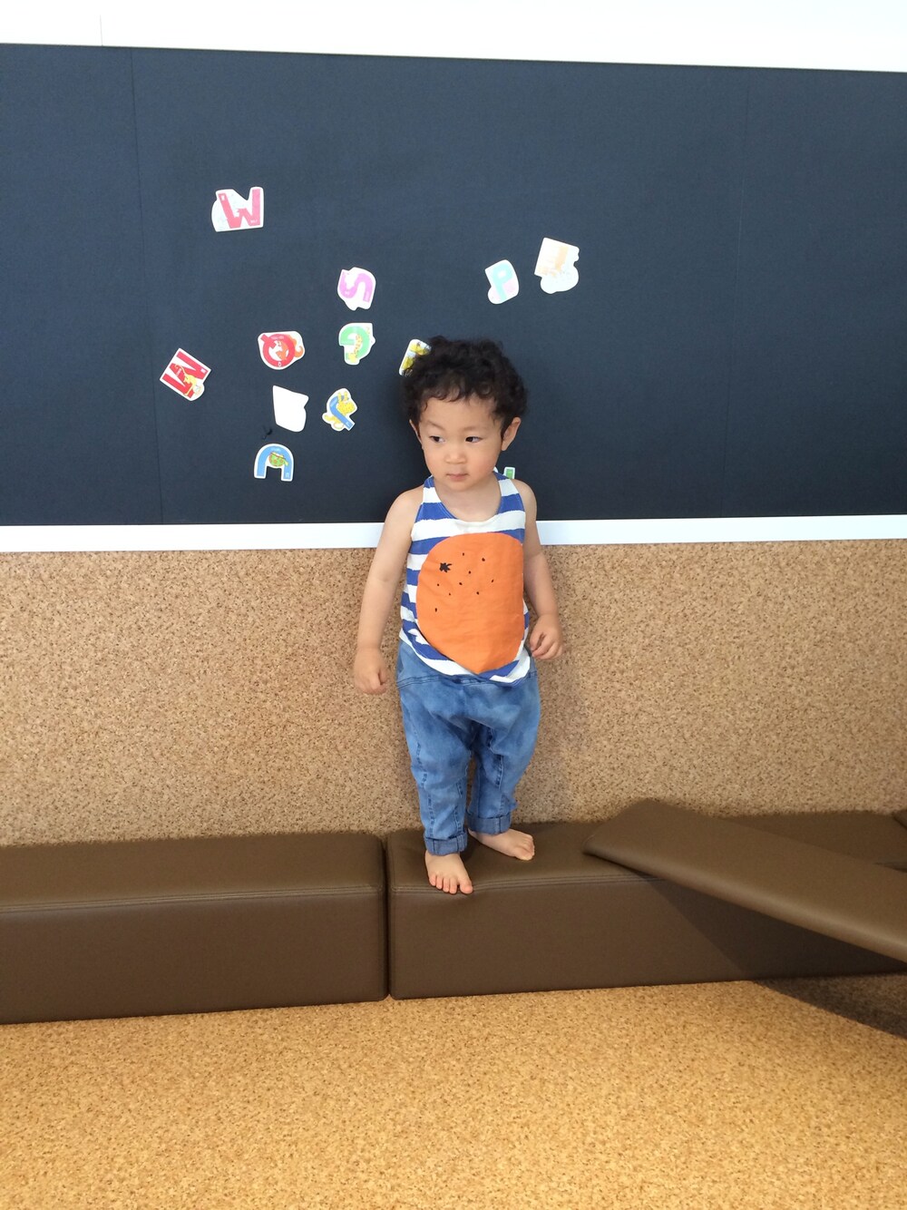 「マリン」｜「BOBO CHOSESのアイテム（タンクトップ、ブルー系）」を使った、ryunbeさん（キッズ・80cm）の夏コーディネートの1枚目の写真