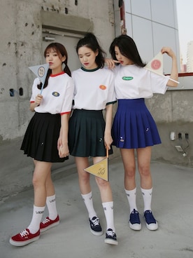 「カラーアイテム」｜66ガールズさん（レディース・163cm）の春コーディネート