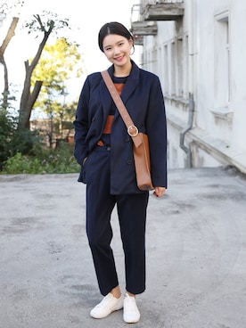 「アイテム（カバーオール）」を使った、66ガールズさん（レディース・158cm）の秋コーディネート