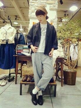 「麻ジャケット」｜「アイテム（ソックス/靴下）」を使った、Kaoriさん（レディース・166cm）の春コーディネート