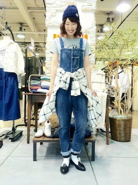 「ビッグシャツ」｜「アイテム（オールインワン・サロペット）」を使った、Kaoriさん（レディース・166cm）の春コーディネート