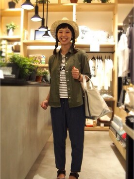 「アイテム（トートバッグ、シルバー系）」を使った、collex富士見さん（レディース・158cm）の夏コーディネート